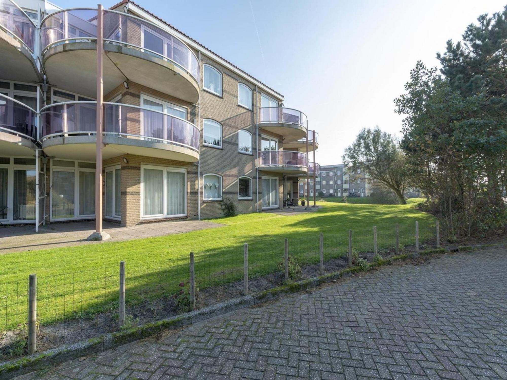 Fantastic Apartment By The Beach ユリアーナドルプ エクステリア 写真
